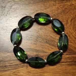 Handmade Green Glass Faceted Oval Beaded Bracelet